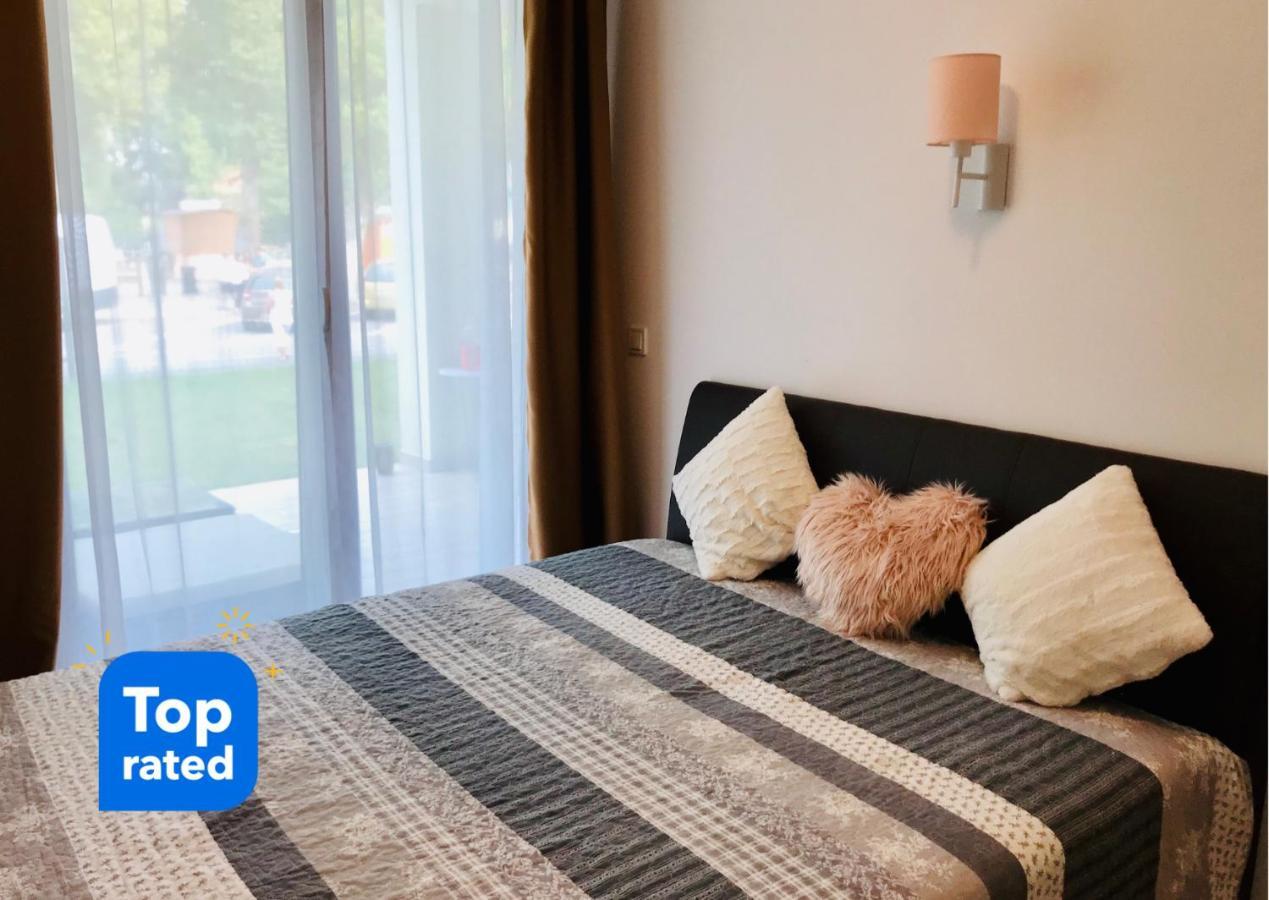 Apartamento Lelle Riviera Balatonlelle Exterior foto